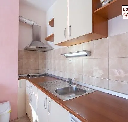 Apartment Lazo's